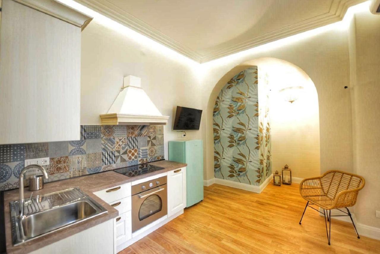 Domus D'Angelo B&B Formia Exterior foto